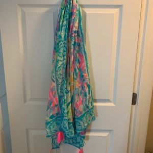 Lilly Pulitzer scarf/coverup